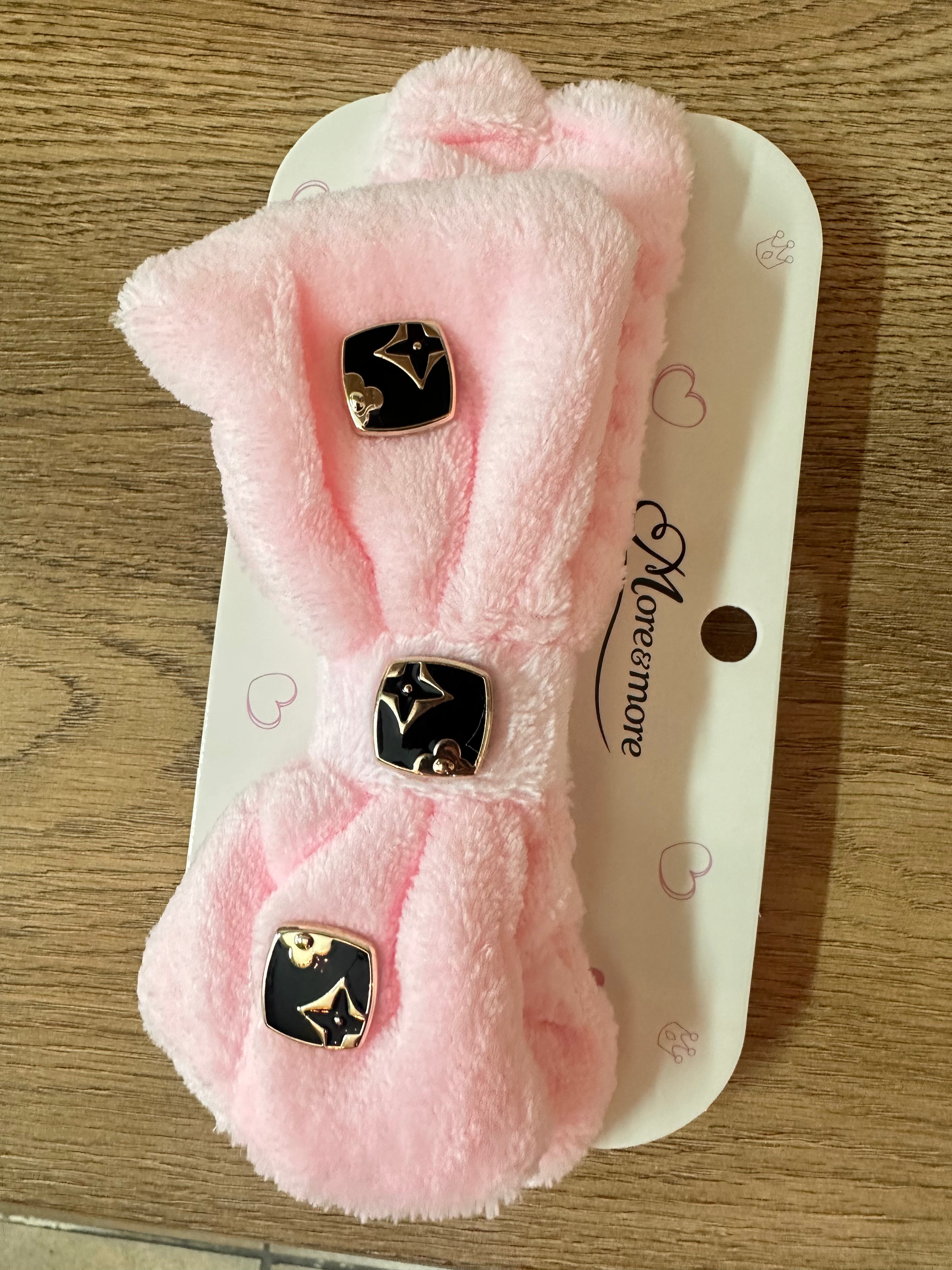 LV Fluffy Head
